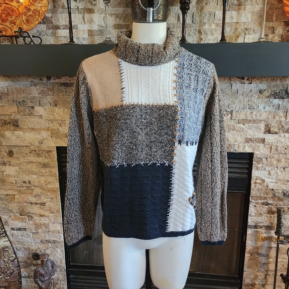 Emma James Women's Colorblock Cowl Neck Long Sleeves Sweater Size Large - Picture 4 of 7